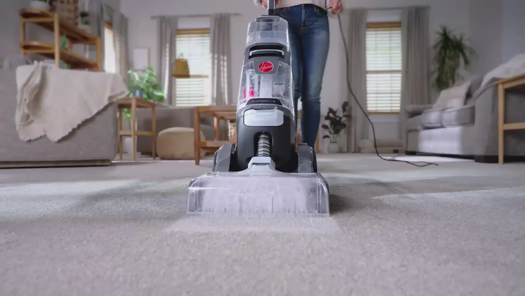 Clean Deeper with Hoover Power